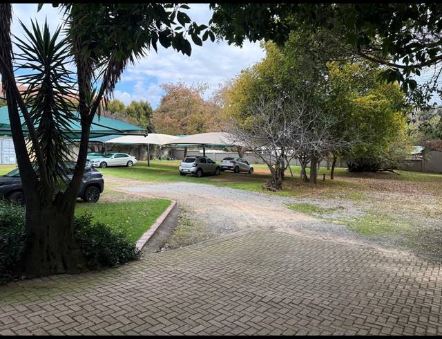 850M² OFFICE FOR SALE IN FERNDALE
